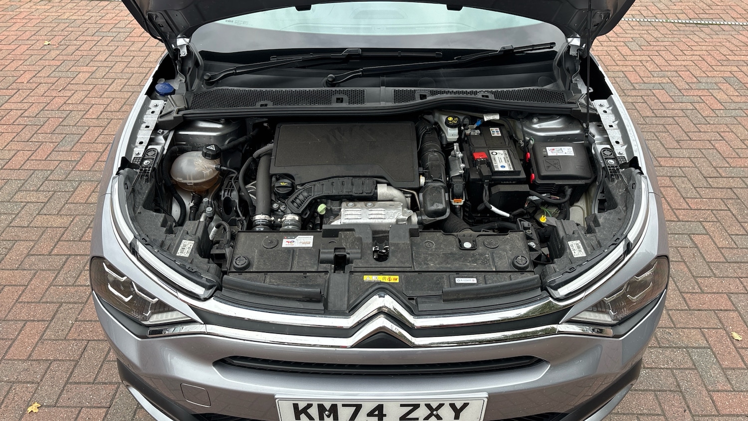 Used Citroen C4 2024 for sale - 76322476: Photo 8