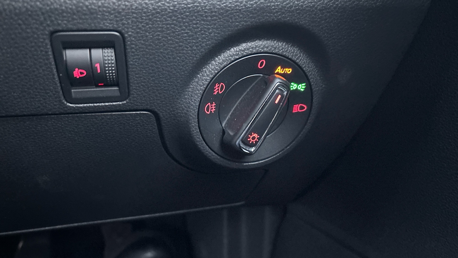 Used SEAT Arona 2019 for sale - 76877360: Photo 32