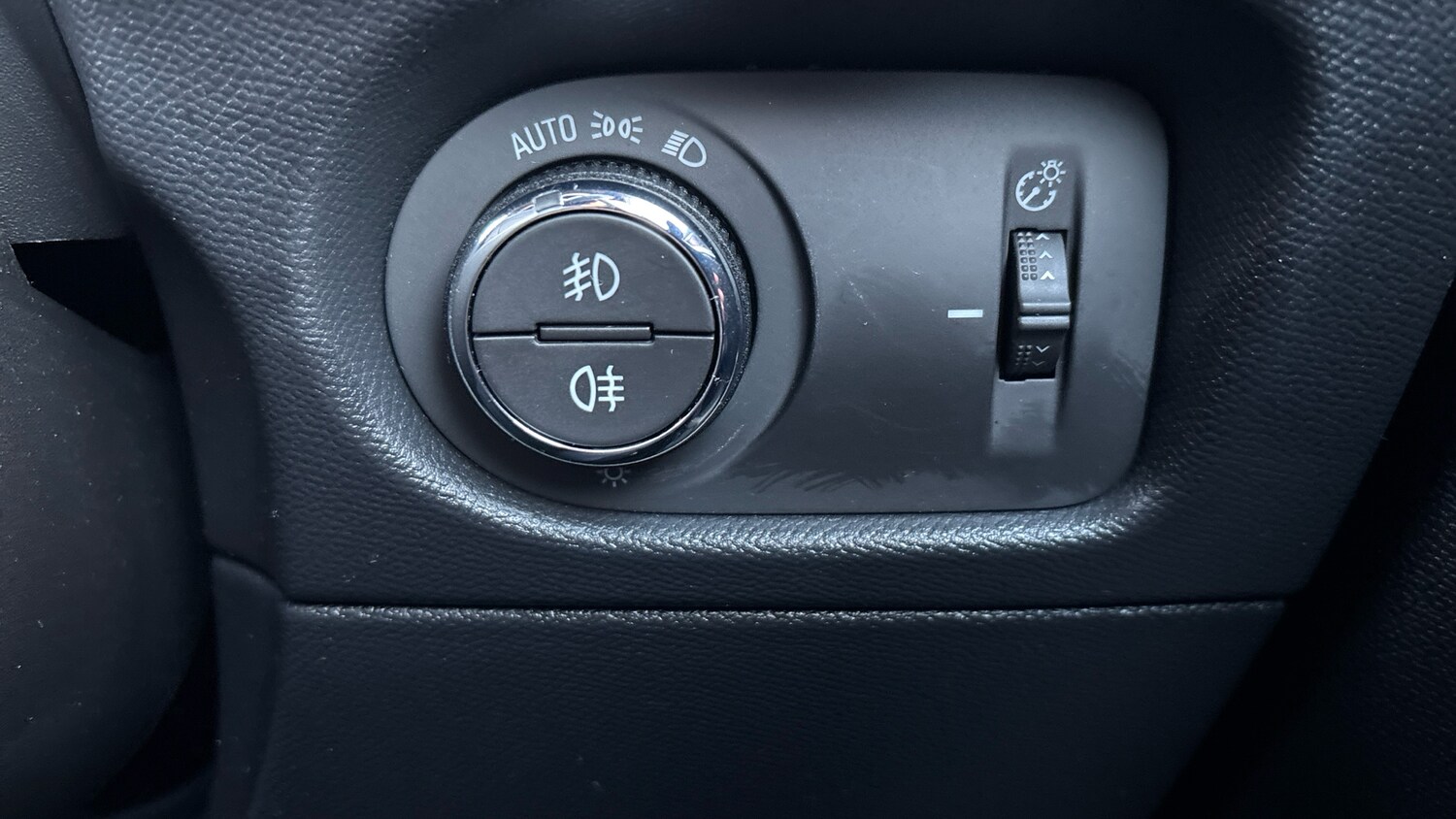 Used Vauxhall Mokka 2023 for sale - 76343893: Photo 41