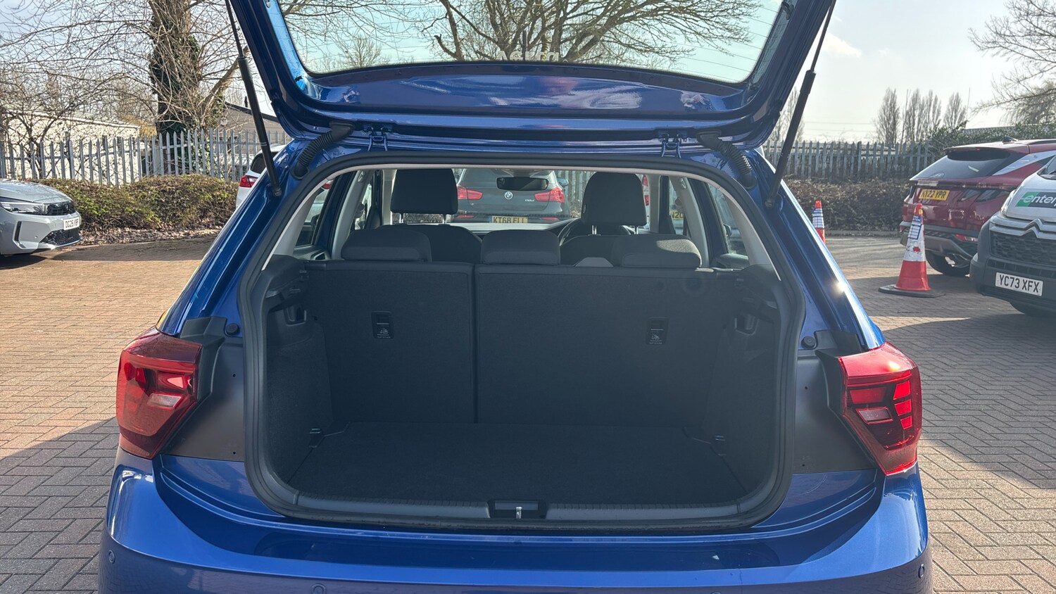 Used Volkswagen Polo 2022 for sale - 77687887: Photo 4