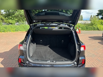 Used Ford Kuga 2023 for sale - 78869972: Photo