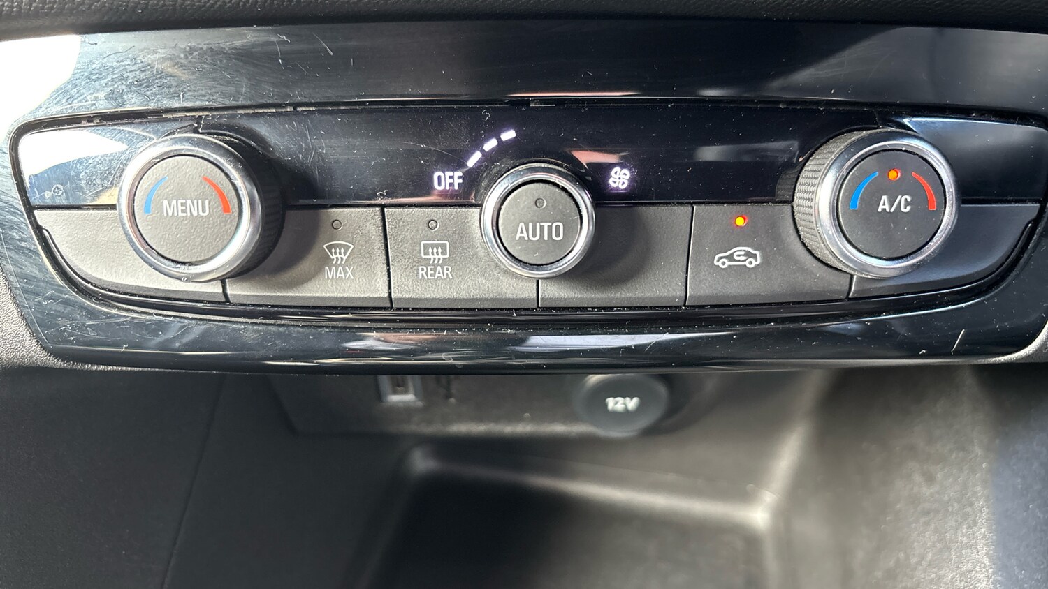 Used Vauxhall Corsa 2023 for sale - 77931573: Photo 28