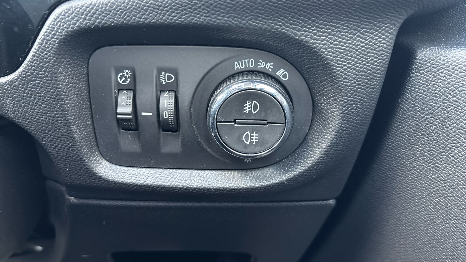 Used Vauxhall Corsa 2023 for sale - 77931573: Photo 36