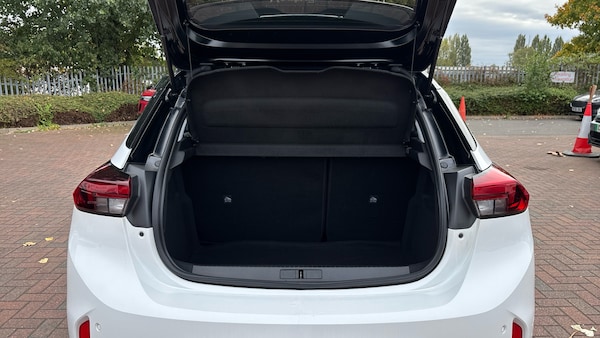 Used Vauxhall Corsa 2022 for sale - 76205449: Photo 4