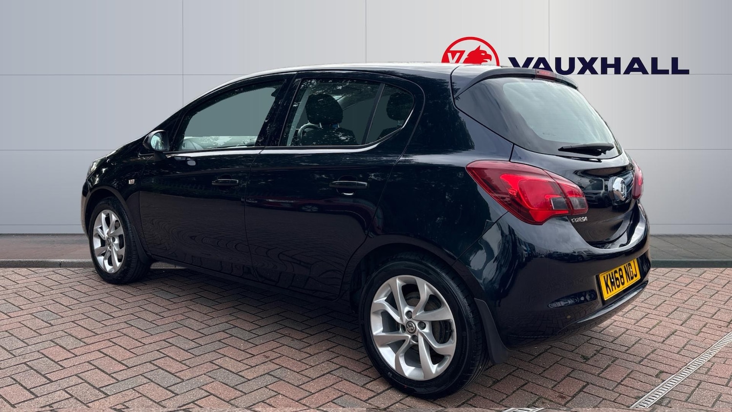 Used Vauxhall Corsa 2018 for sale - 76343897: Photo 2