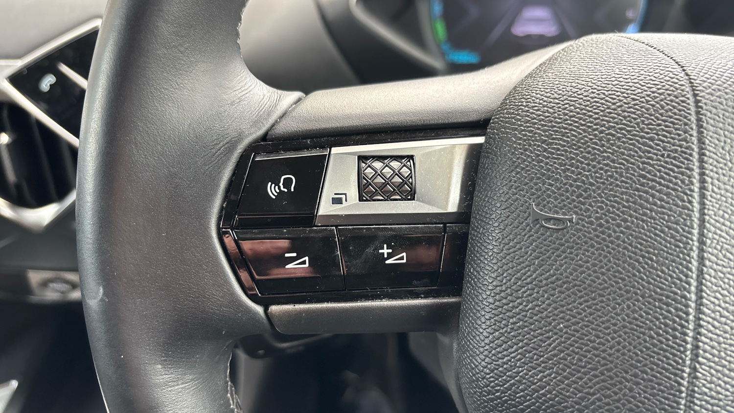 Used DS Automobiles DS 3 2022 for sale - 76450260: Photo 30