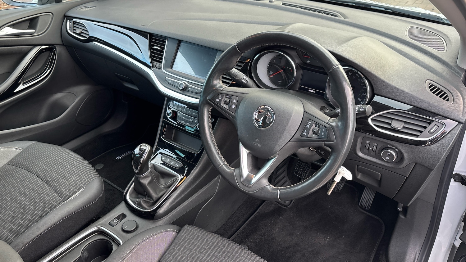 Used Vauxhall Astra 2021 for sale - 76650055: Photo 11