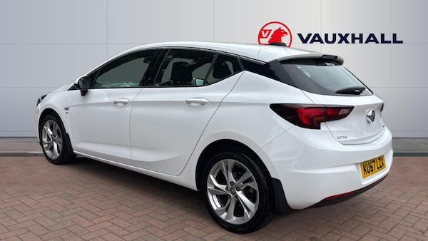 Used Vauxhall Astra 2017 for sale - 76243089: Photo 2