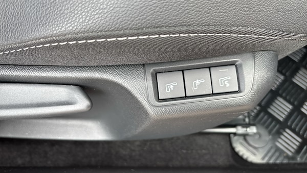 Used Vauxhall Corsa 2023 for sale - 76184230: Photo 44