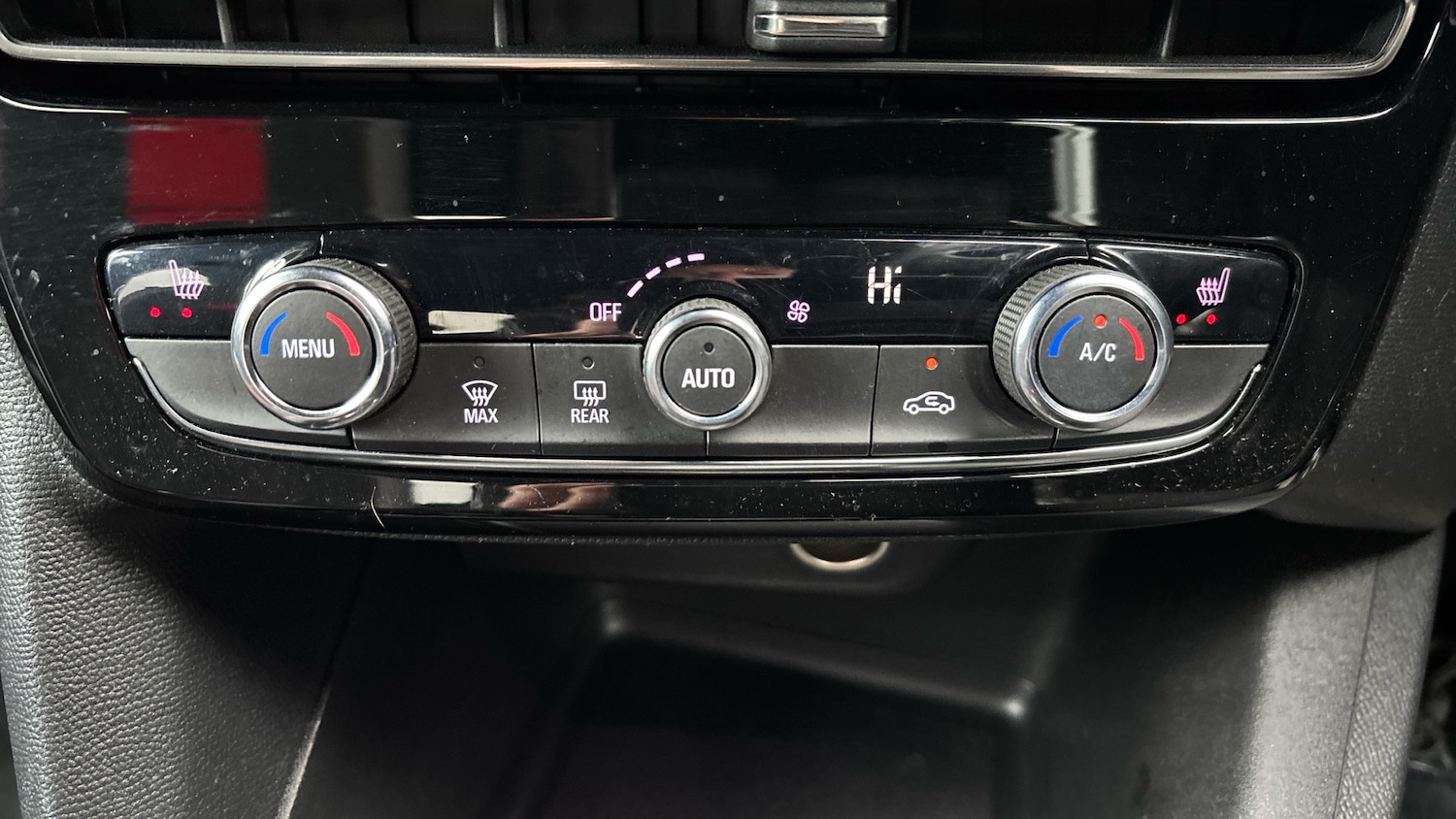 Used Vauxhall Mokka 2022 for sale - 77335771: Photo 30