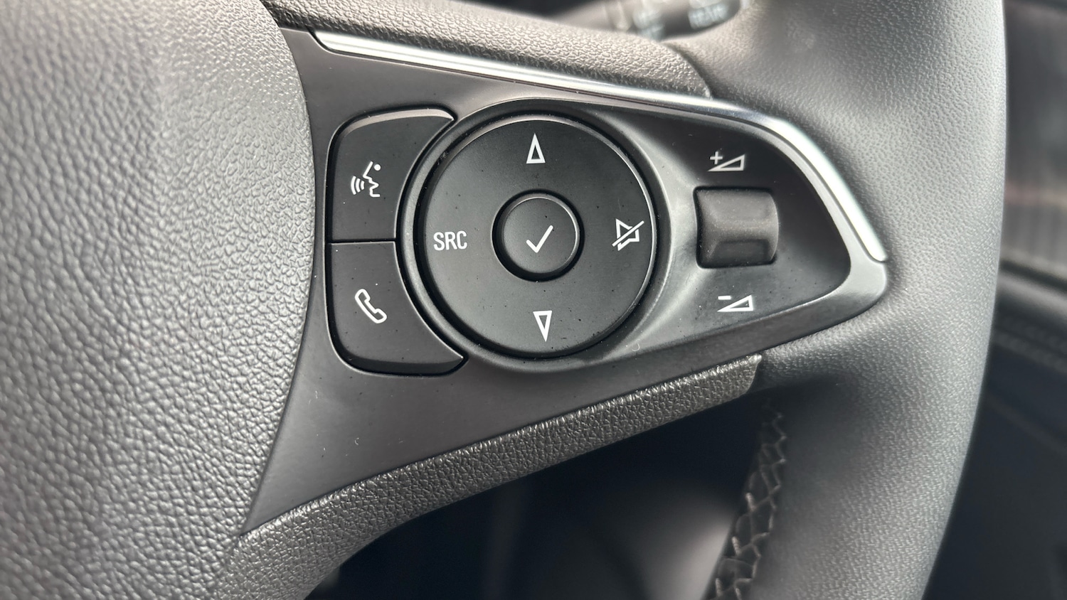 Used Vauxhall Mokka 2024 for sale - 76497180: Photo 38