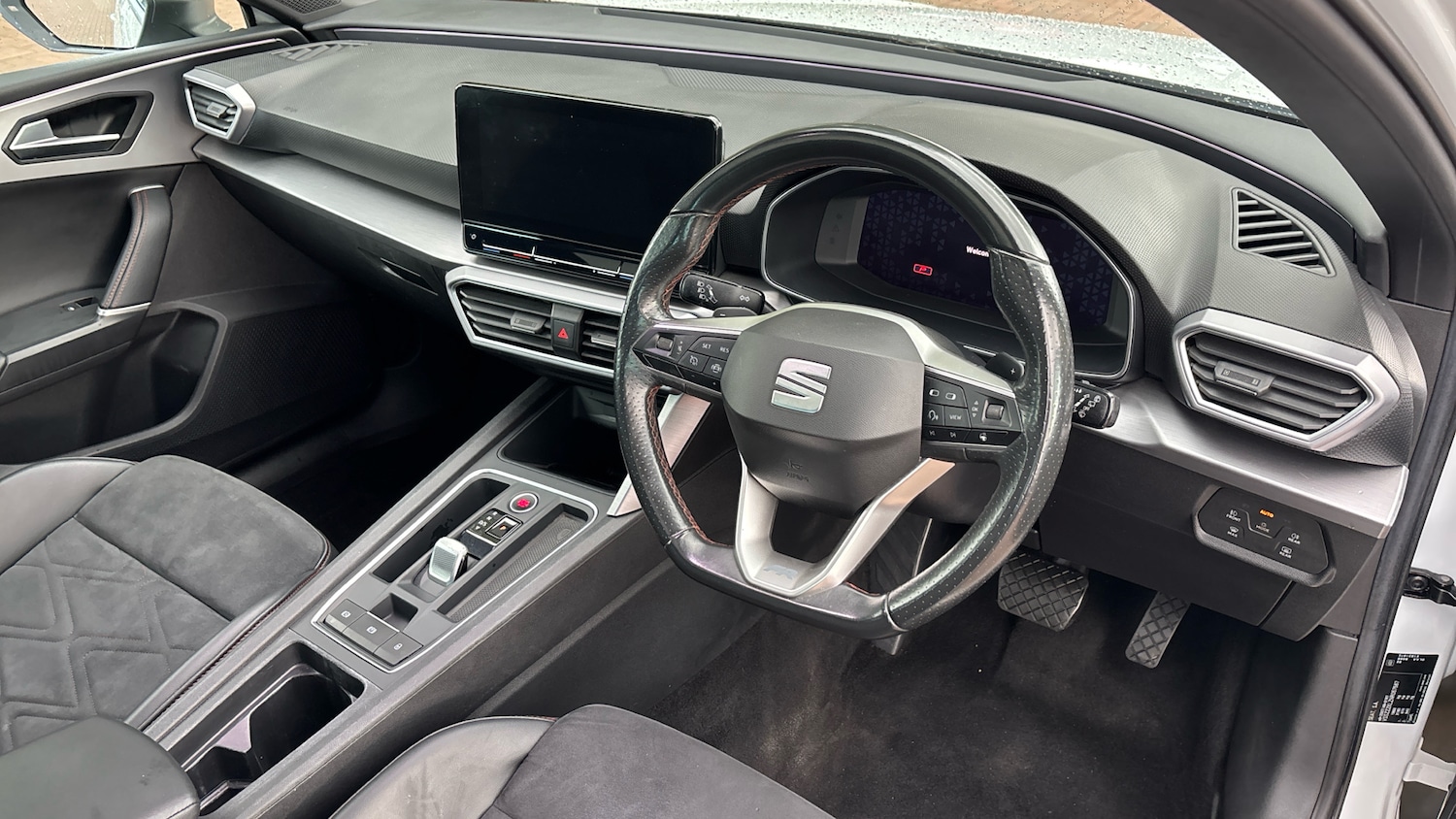 Used SEAT Leon 2022 for sale - 75922420: Photo 11