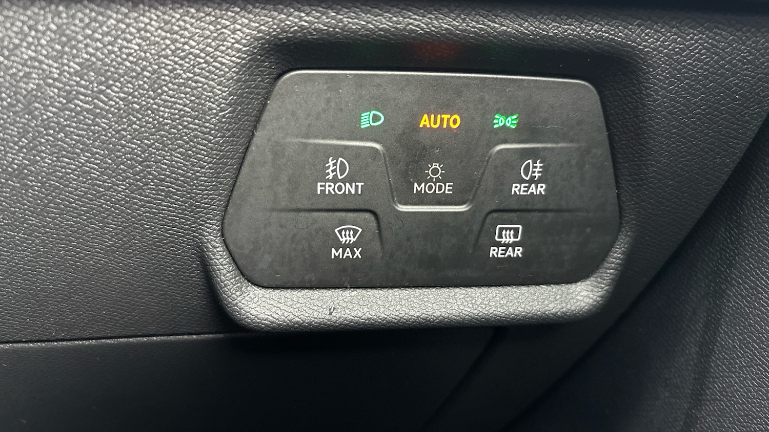 Used SEAT Leon 2022 for sale - 75922420: Photo 41