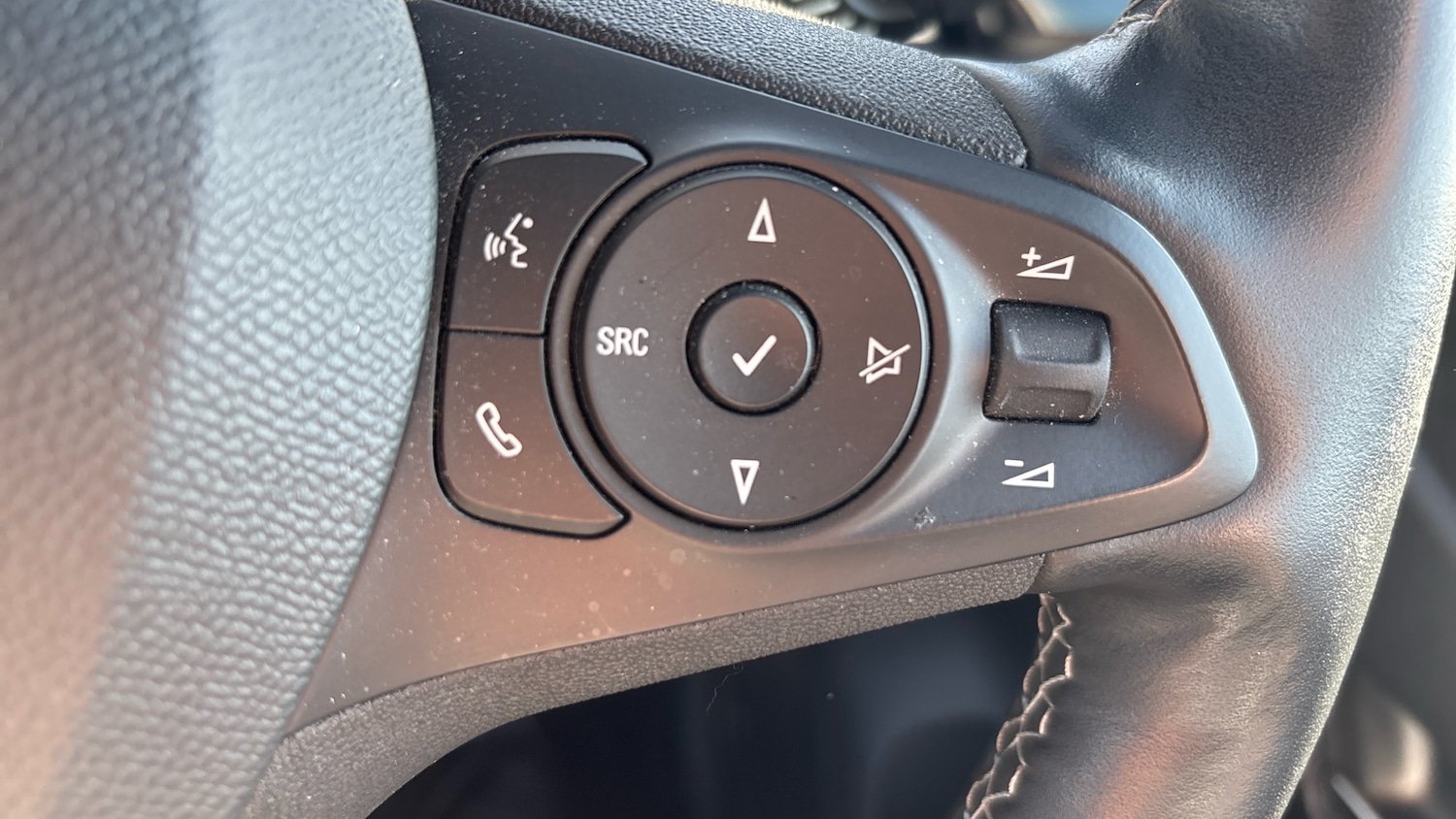 Used Vauxhall Corsa 2023 for sale - 77946975: Photo 39