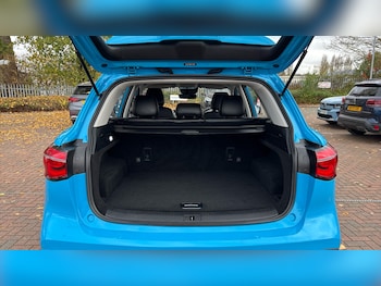 Used MG MG HS 2022 for sale - 76612512: Photo