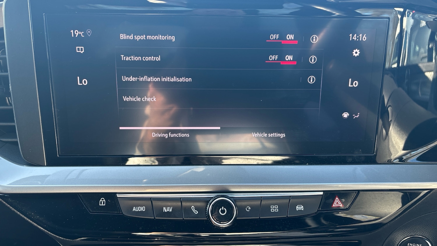 Used Vauxhall Mokka 2023 for sale - 77950308: Photo 26