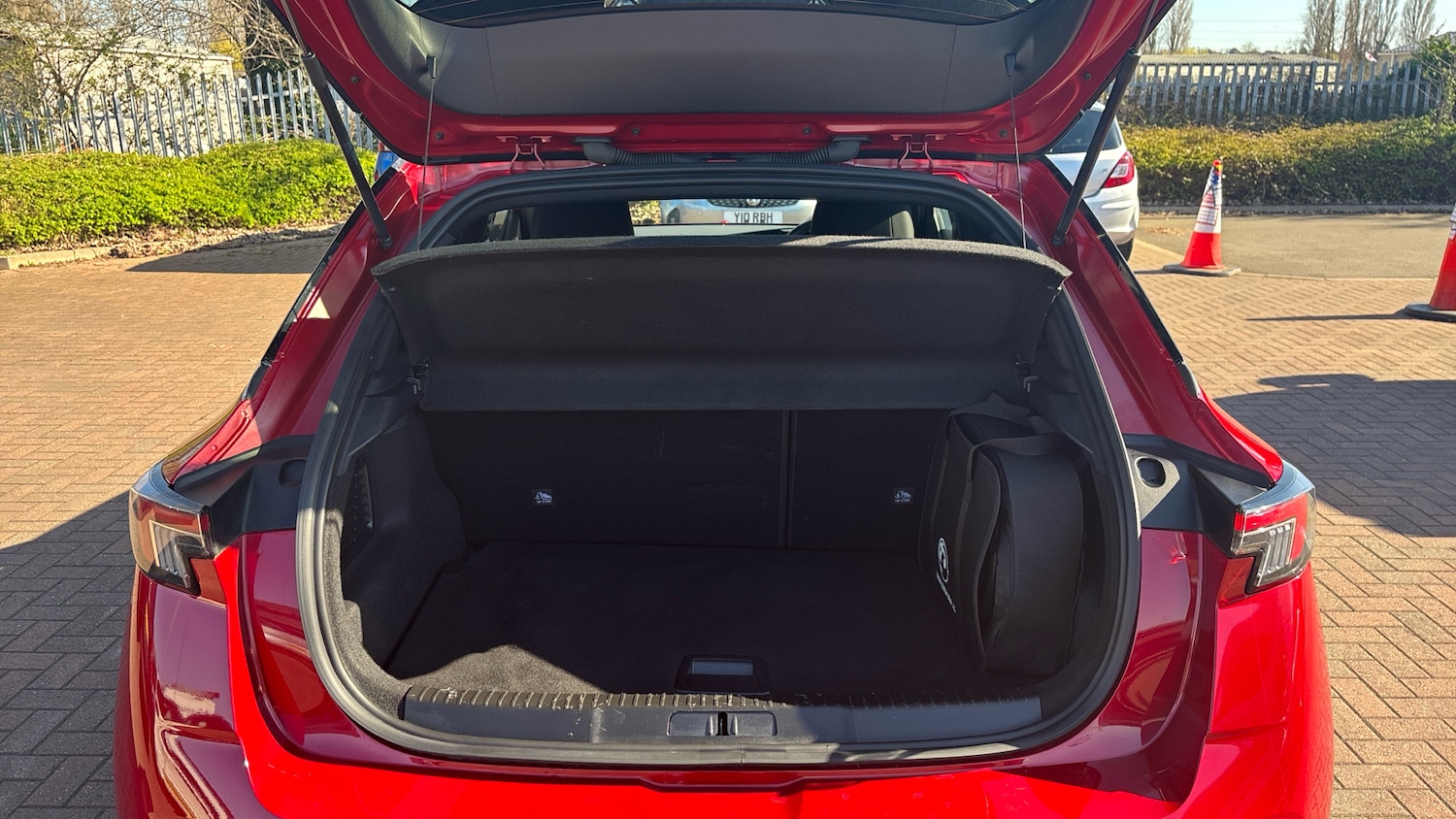 Used Vauxhall Mokka 2023 for sale - 77950308: Photo 4