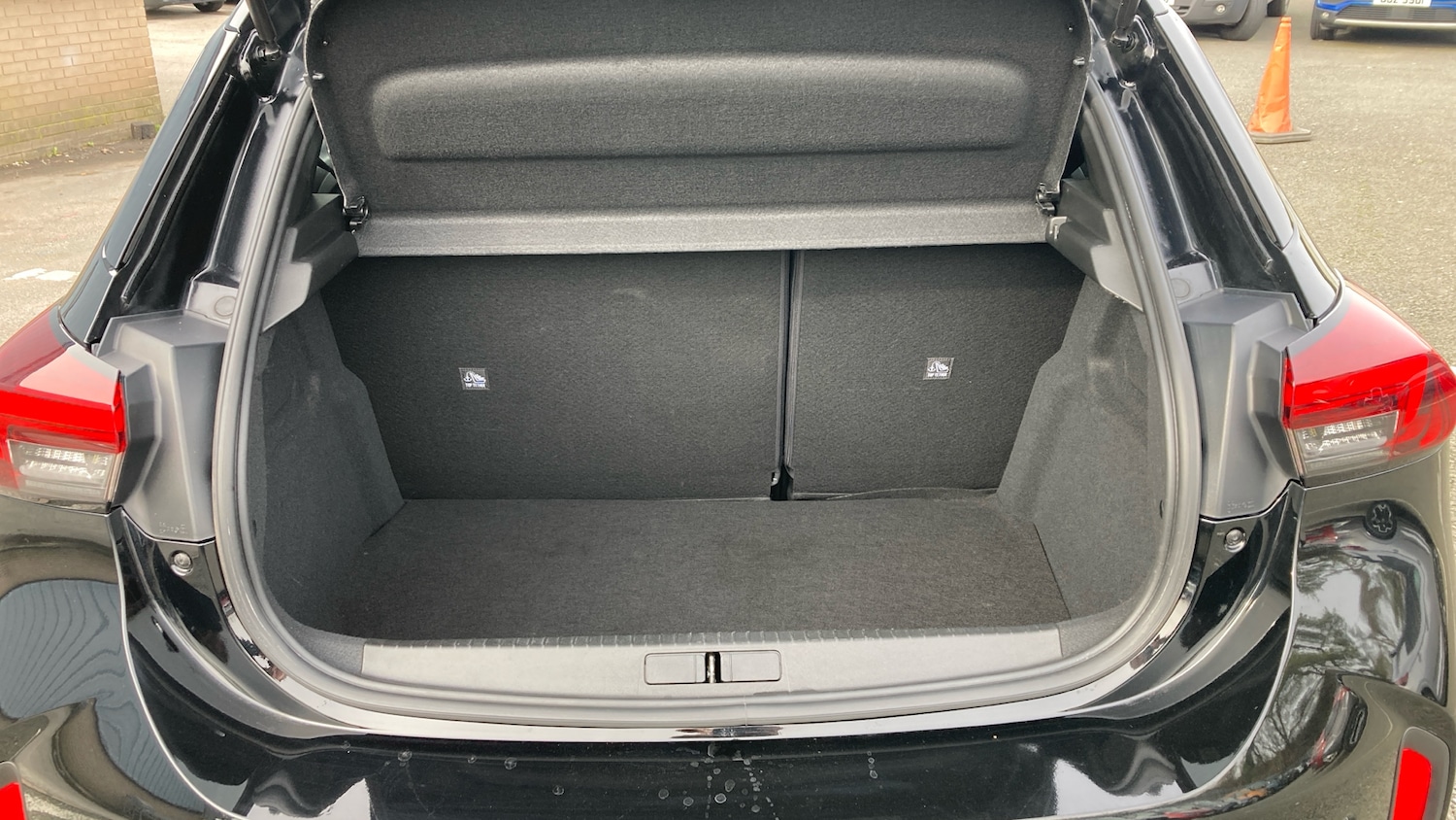 Used Vauxhall Corsa 2023 for sale - 77729729: Photo 4