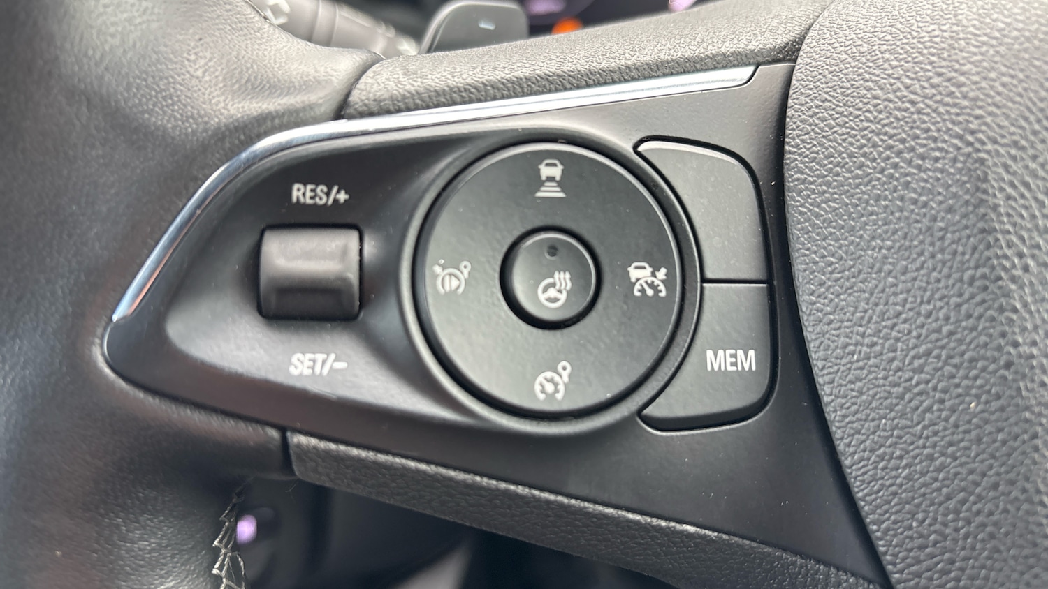 Used Vauxhall Mokka 2023 for sale - 78121201: Photo 32