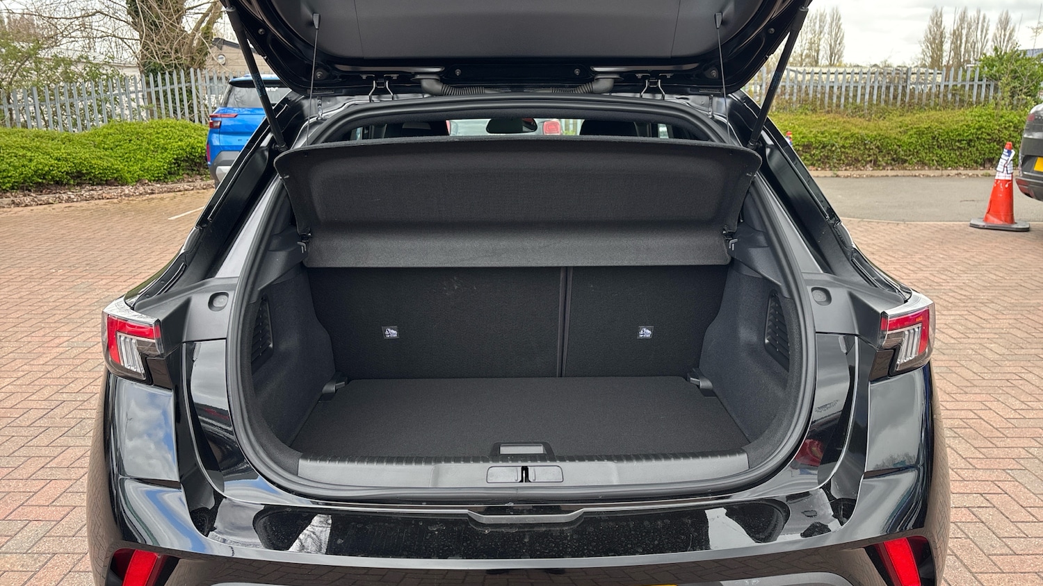 Used Vauxhall Mokka 2023 for sale - 78121201: Photo 4