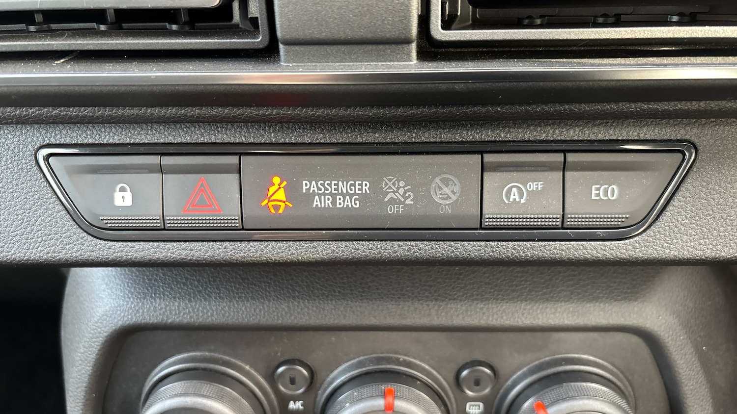 Used Dacia Sandero 2022 for sale - 77474981: Photo 27