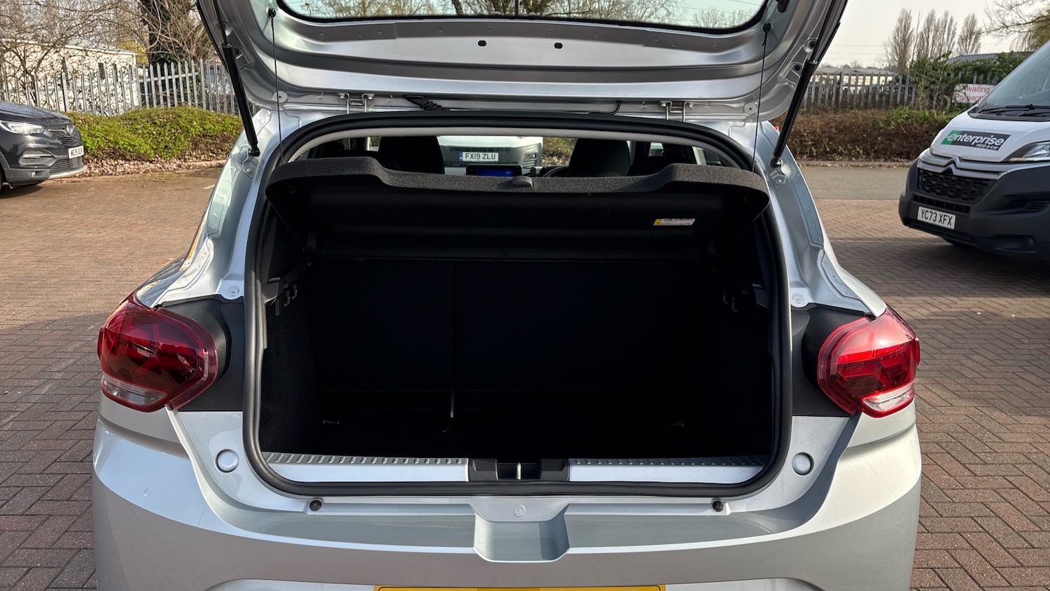 Used Dacia Sandero 2022 for sale - 77474981: Photo 4