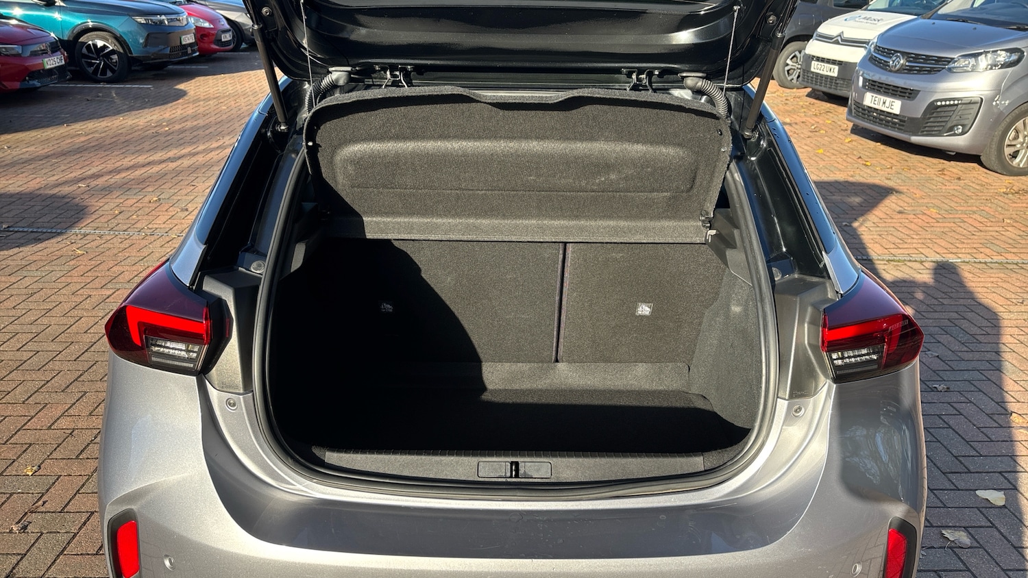 Used Vauxhall Corsa 2021 for sale - 76627855: Photo 4