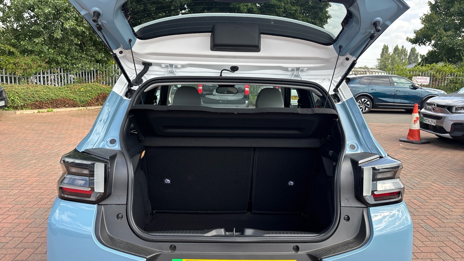 Used Citroen C3 2025 for sale - 76422258: Photo 4