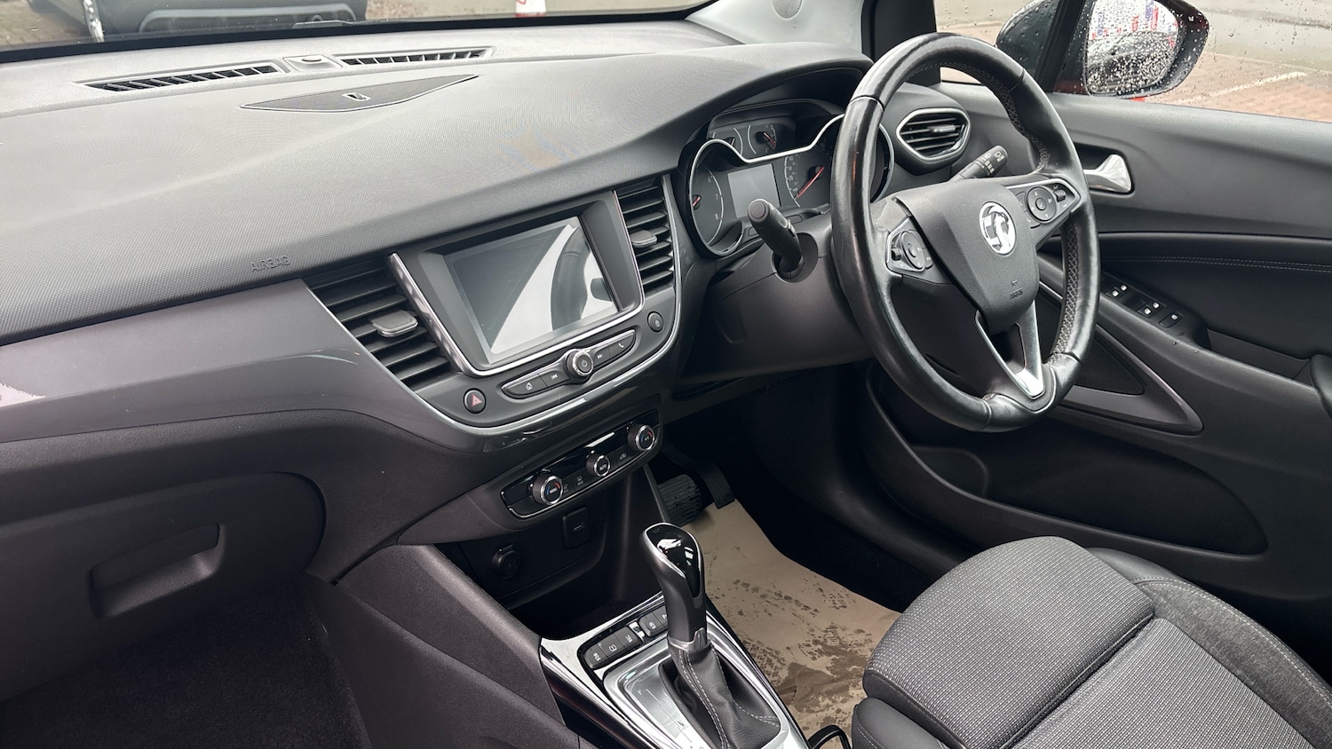 Used Vauxhall Crossland 2021 for sale - 77404484: Photo 9