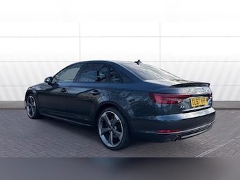Used Audi A4 2017 for sale - 77761698: Photo