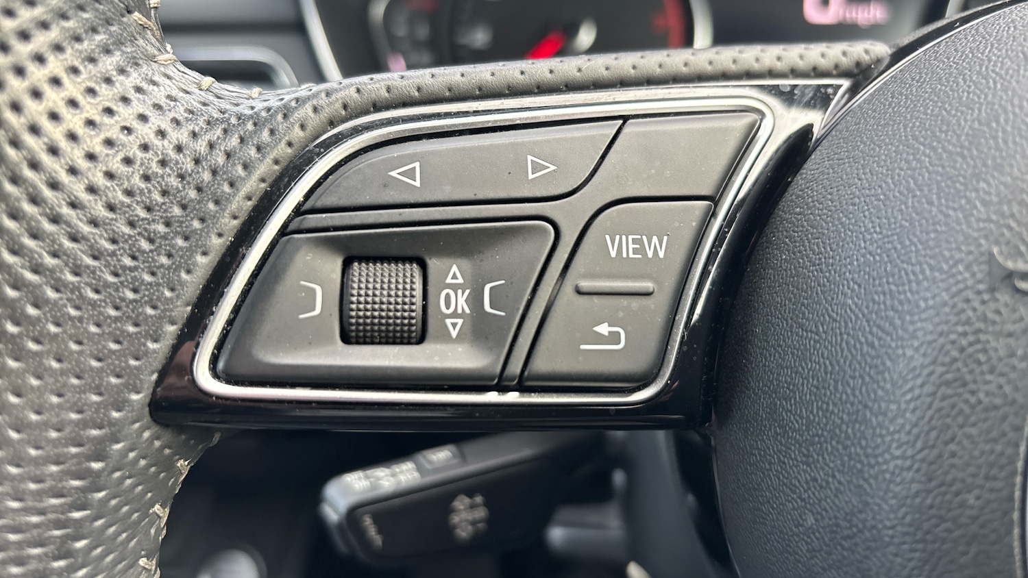 Used Audi A4 2017 for sale - 77761698: Photo 35