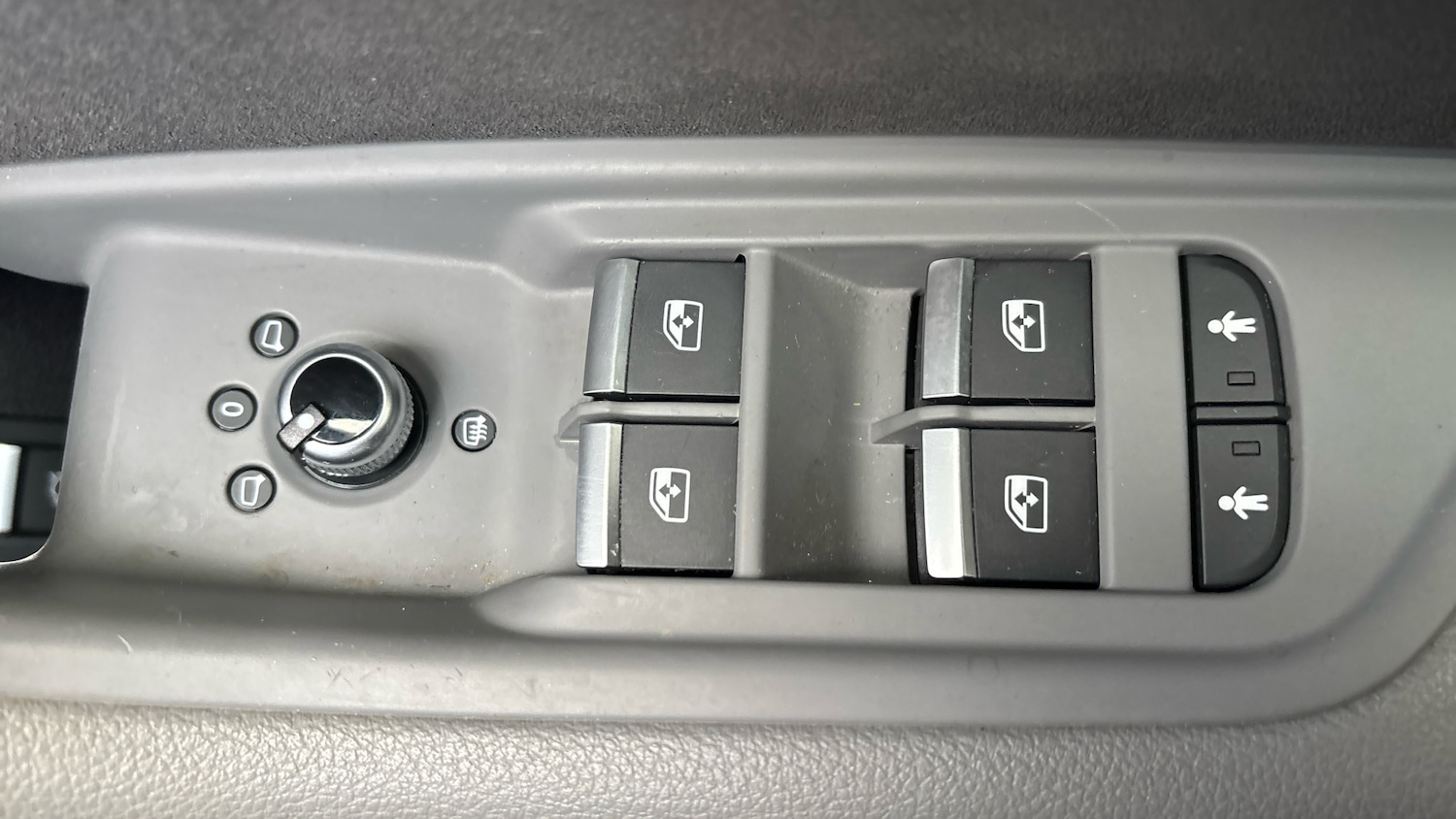 Used Audi A4 2017 for sale - 77761698: Photo 41