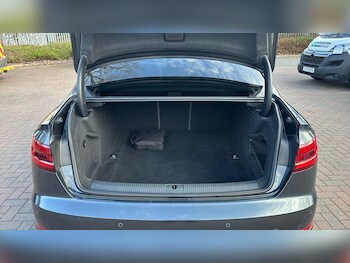 Used Audi A4 2017 for sale - 77761698: Photo