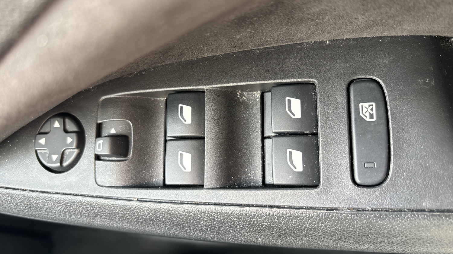 Used Vauxhall Crossland 2023 for sale - 78197296: Photo 40