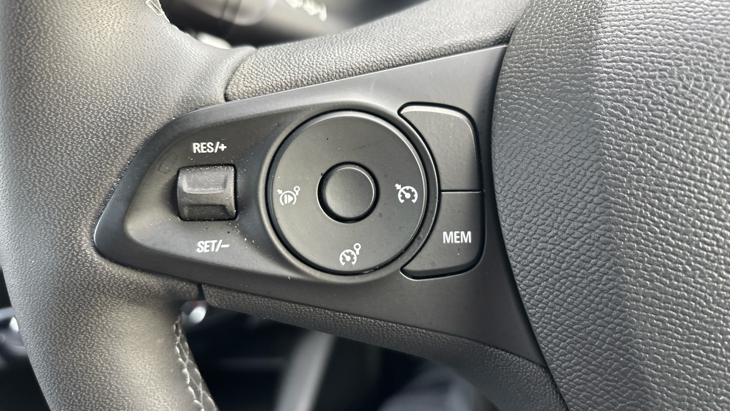 Used Vauxhall Corsa 2023 for sale - 76384231: Photo 34