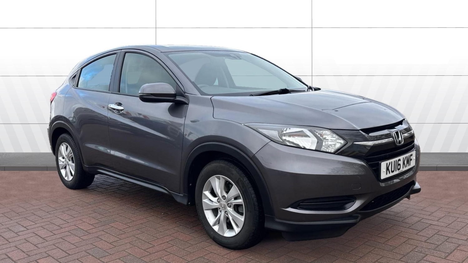 Used Honda HR-V 2016 for sale - 76817420: Photo 1