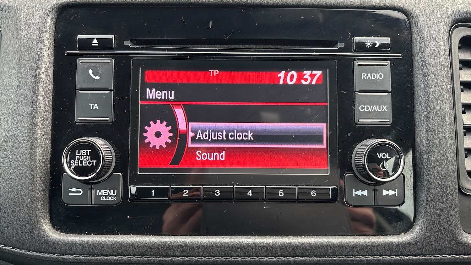 Used Honda HR-V 2016 for sale - 76817420: Photo 22