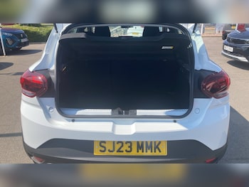 Used Dacia Sandero Stepway 2023 for sale - 79357409: Photo