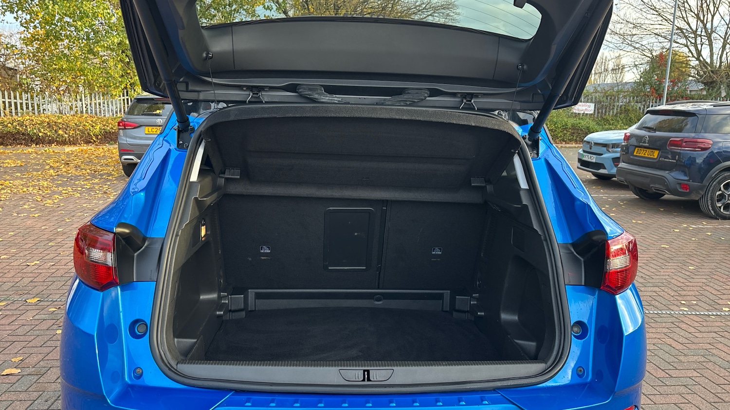 Used Vauxhall Grandland 2022 for sale - 76554897: Photo 4