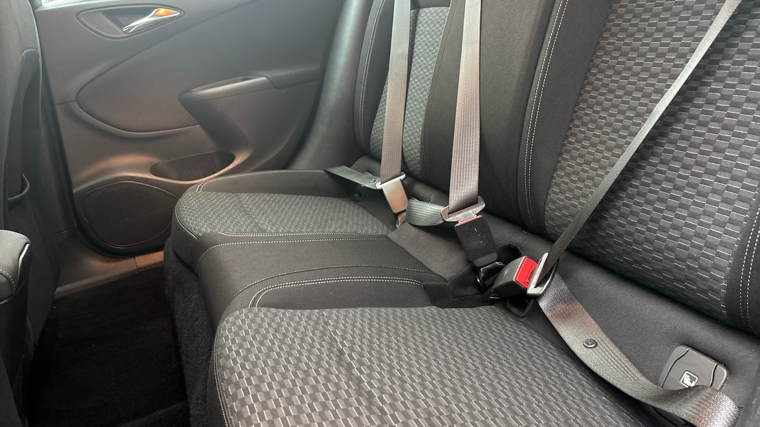 Used Vauxhall Astra 2017 for sale - 78092611: Photo 16