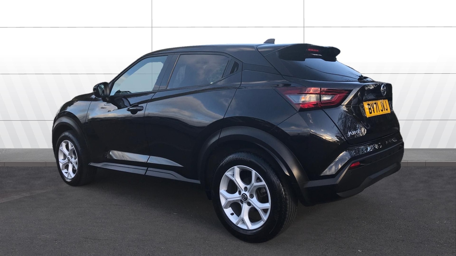Used Nissan Juke 2021 for sale - 76384230: Photo 2
