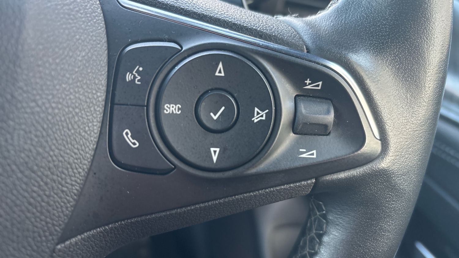 Used Vauxhall Mokka 2022 for sale - 77168445: Photo 36