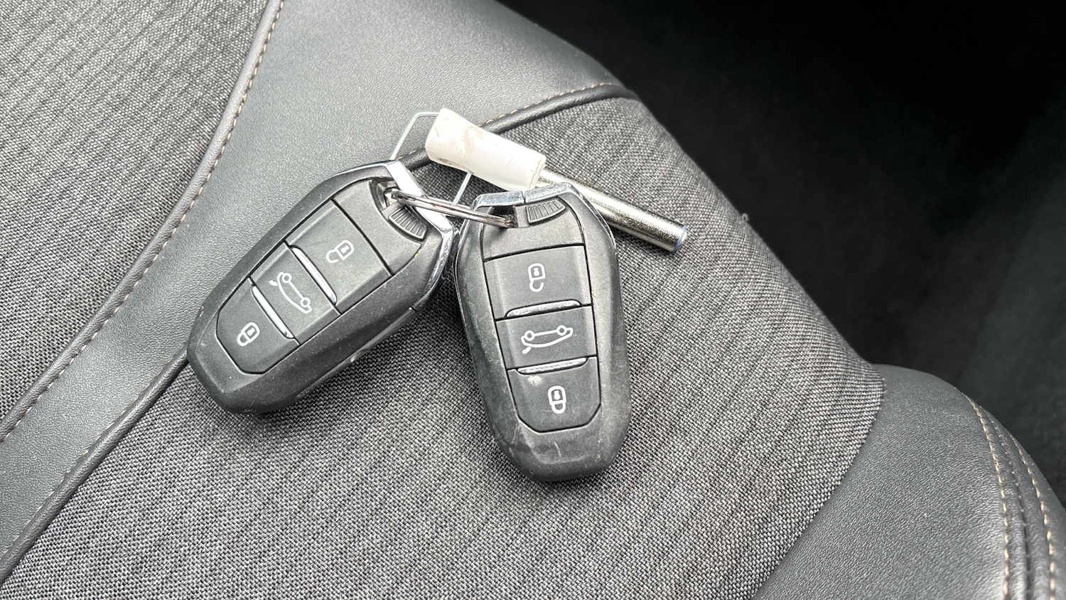 Used Peugeot 3008 2020 for sale - 76919693: Photo 20