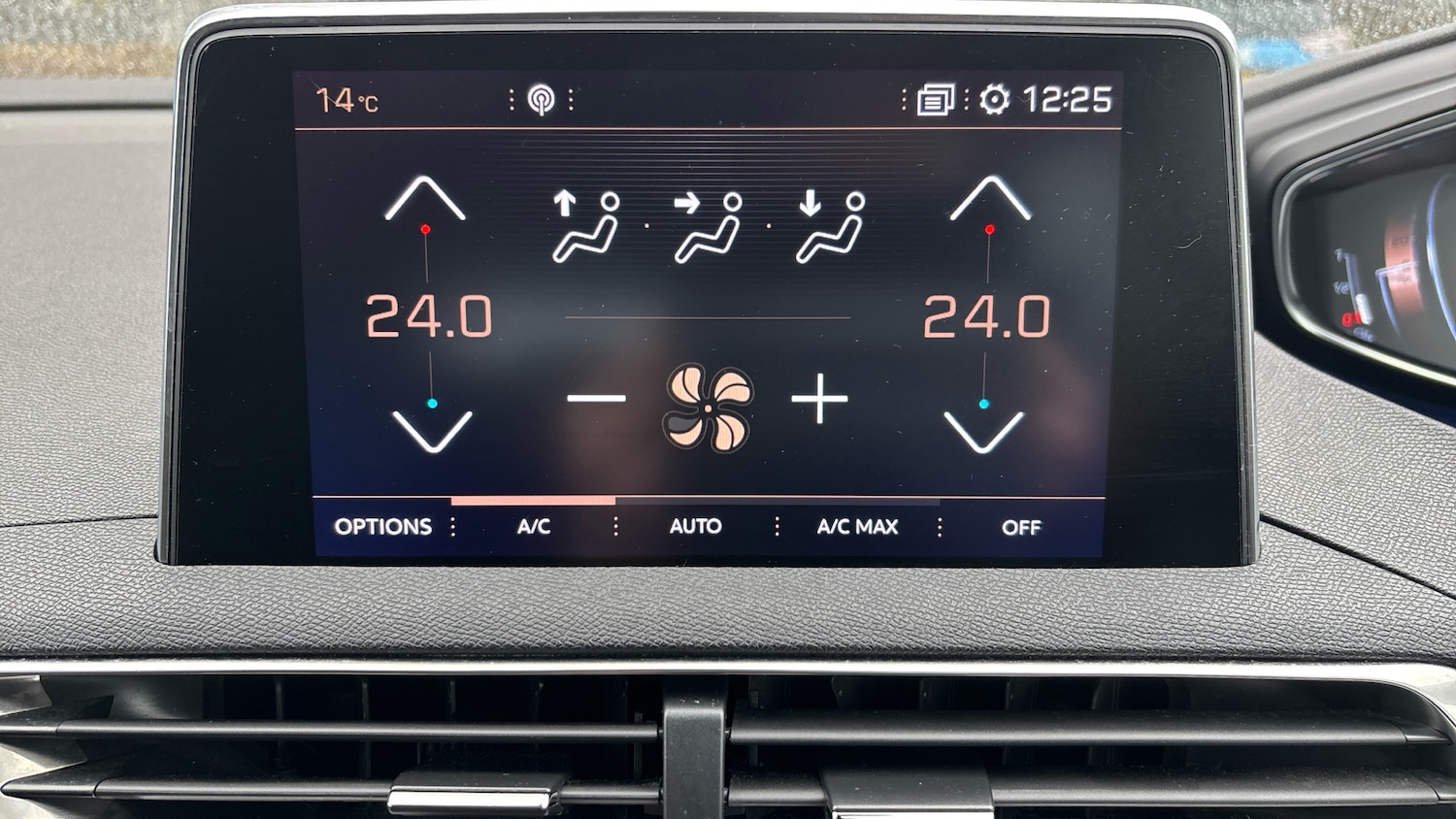 Used Peugeot 3008 2020 for sale - 76919693: Photo 22