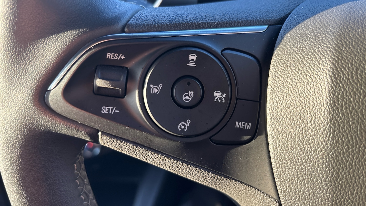 Used Vauxhall Mokka 2022 for sale - 77170294: Photo 37