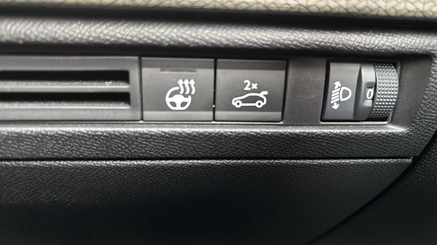 Used Citroen C5 X 2023 for sale - 78078004: Photo 37