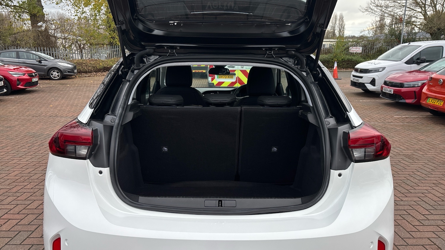 Used Vauxhall Corsa 2022 for sale - 76722697: Photo 4