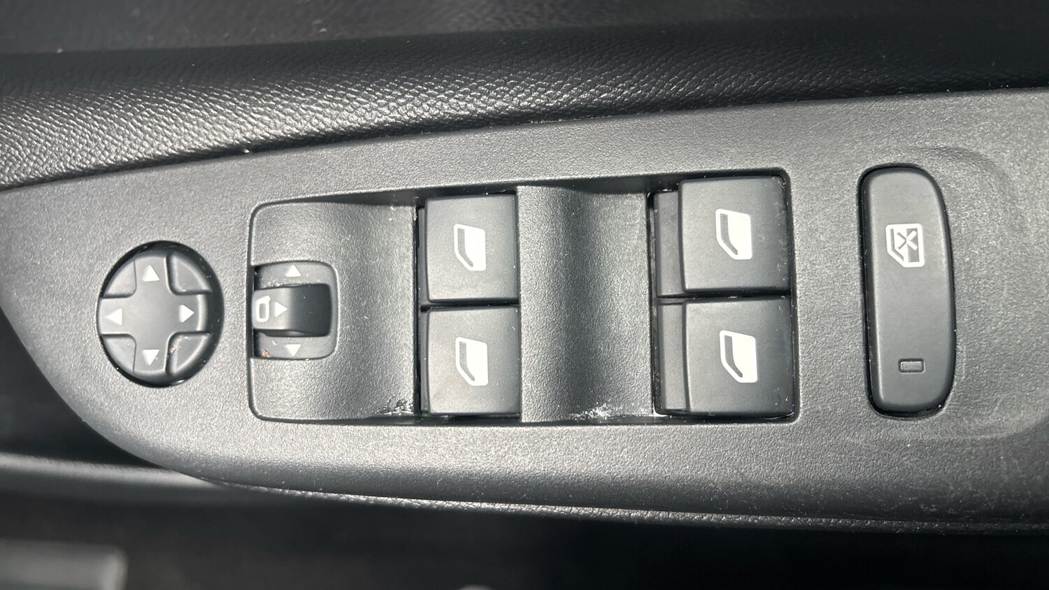 Used Vauxhall Corsa 2023 for sale - 77931575: Photo 36