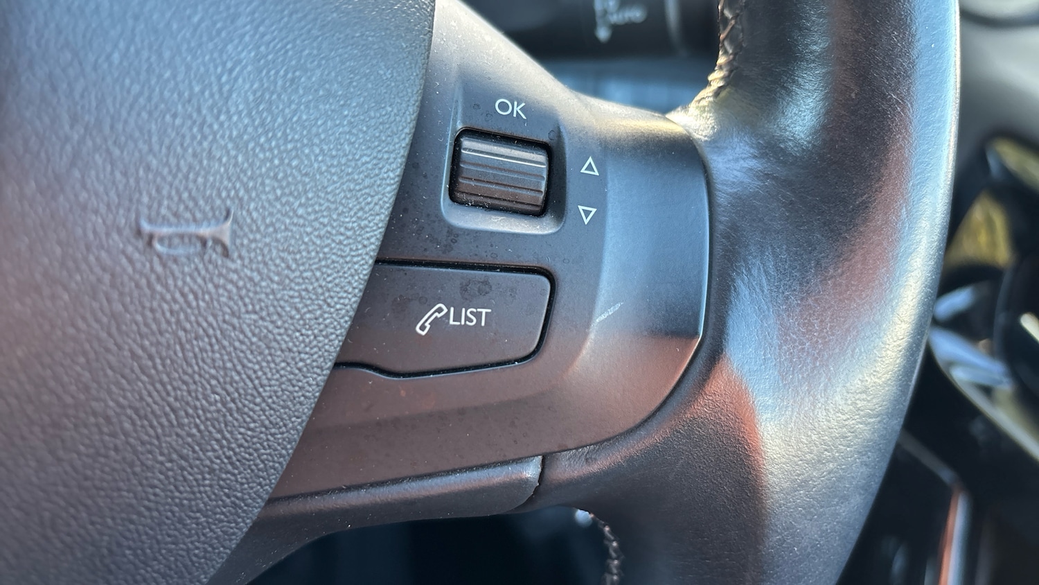 Used Peugeot 208 2019 for sale - 76374605: Photo 36