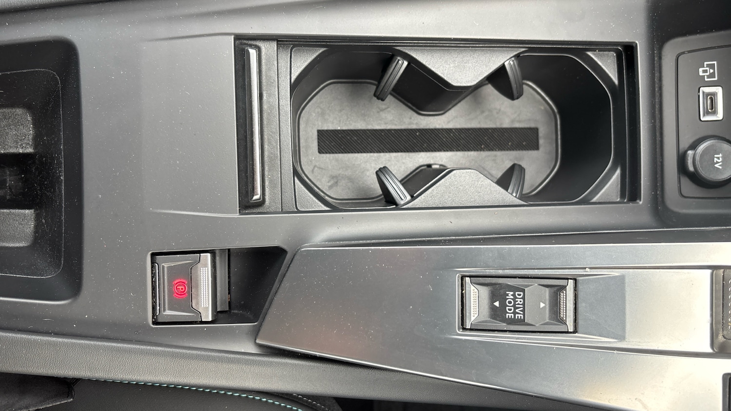 Used Peugeot 308 2022 for sale - 76426251: Photo 30